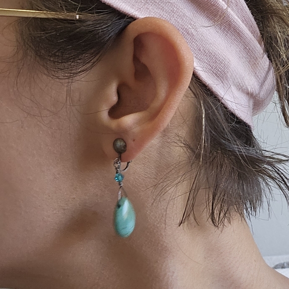 Southwest Style Turquoise Necklace, Bracelet and Earring set - Picture 11 of 14